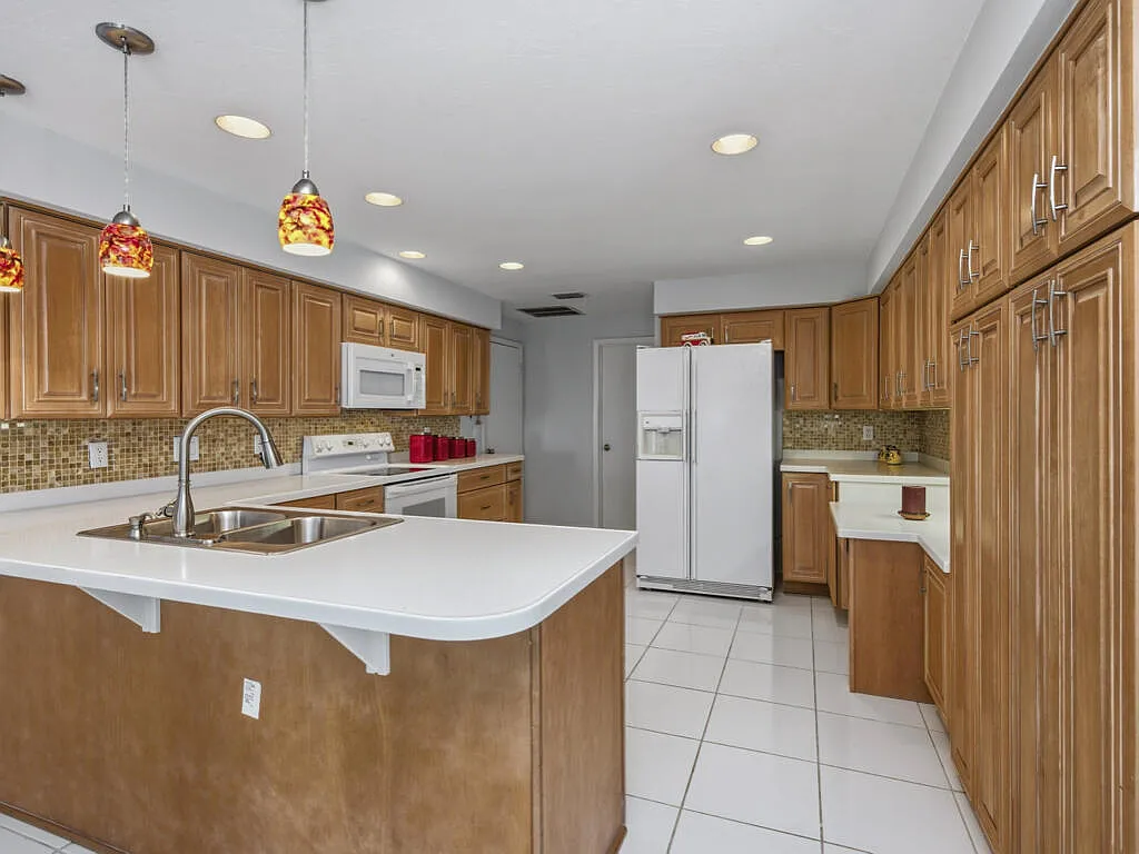 Cutting Edge-Marco Island-Kitchen-2-Before