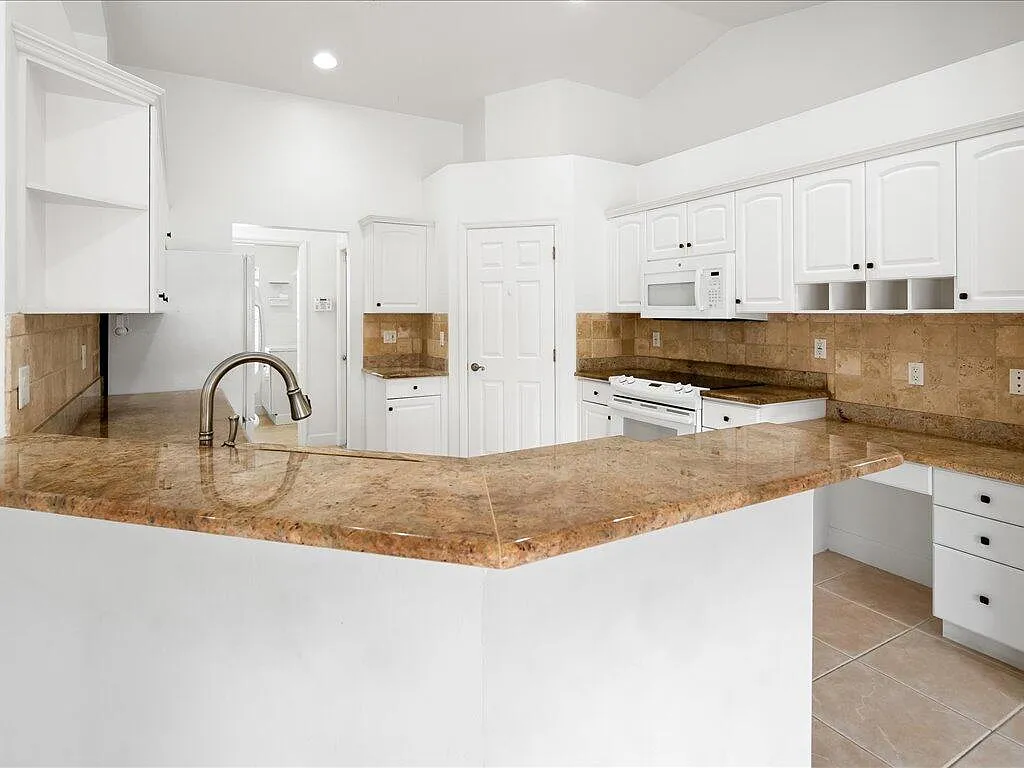 Cutting Edge-Marco Island-Kitchen-3-Before