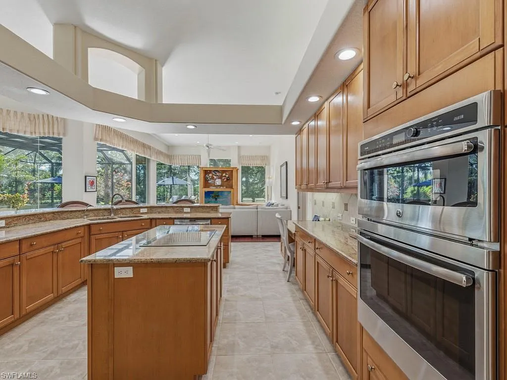 Cutting Edge-Pelican Landing-Kitchen-Before
