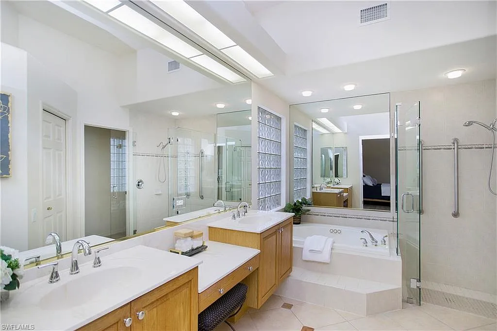 Cutting Edge-Talis Park-Bathroom-3-Before
