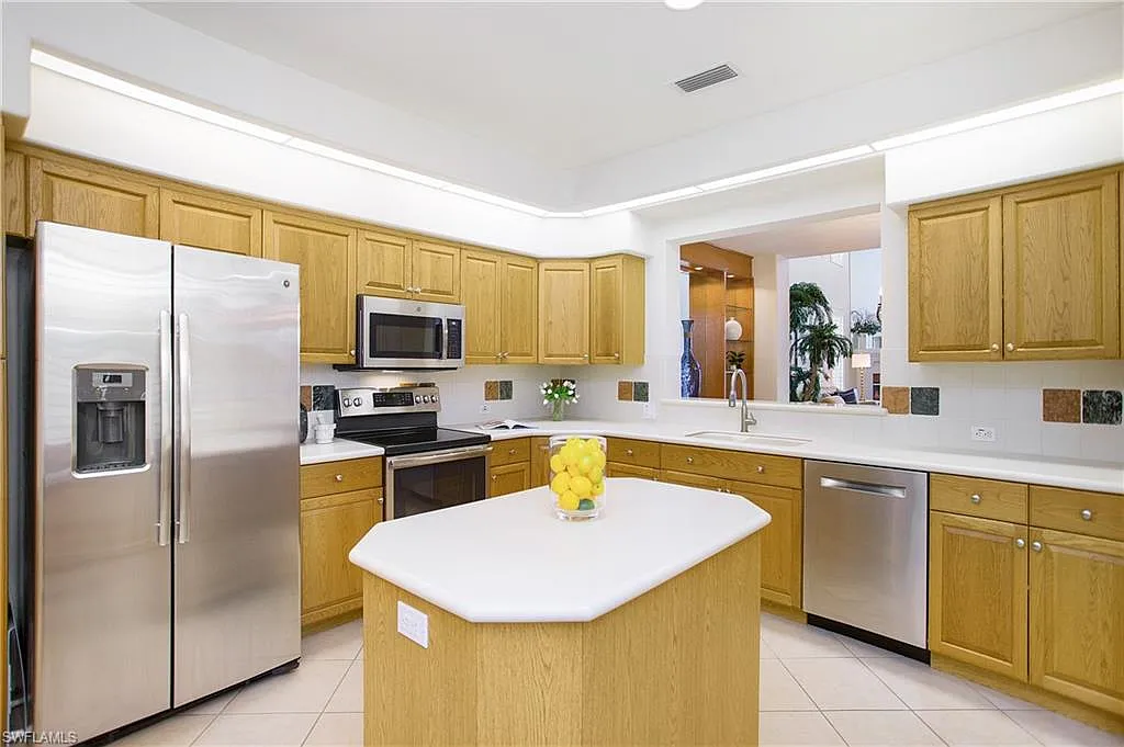 Cutting Edge-Talis Park-Kitchen-4-Before