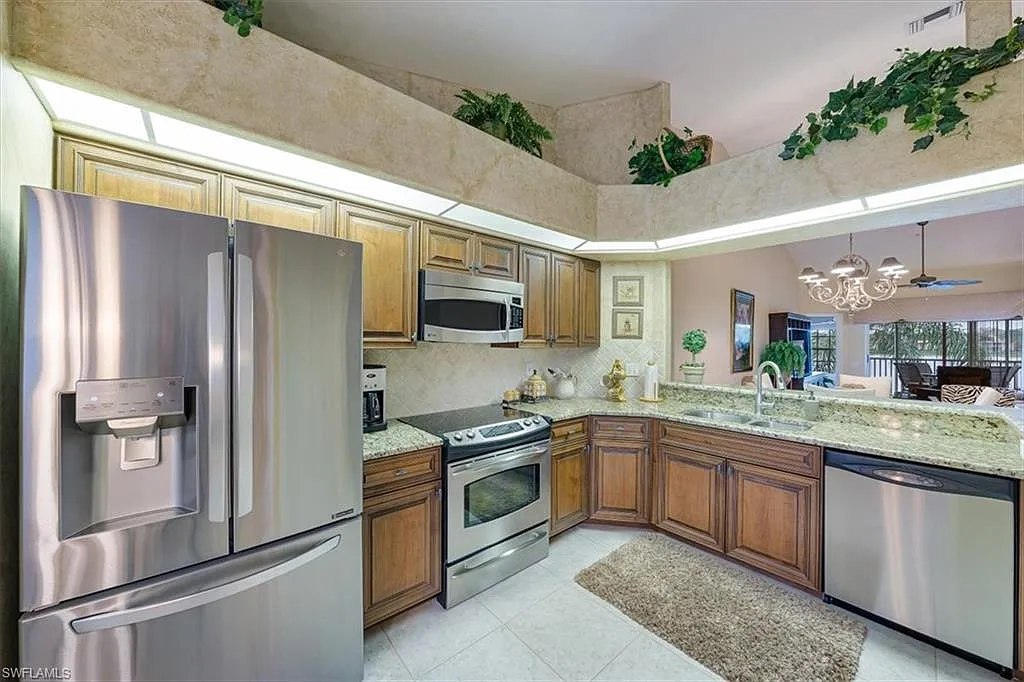 Cutting Edge-Worthington-Kitchen-4-Before